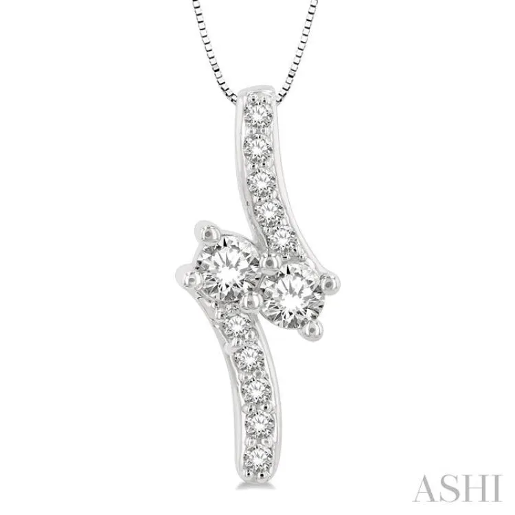 1 Ctw Asymmetrical 2Stone Round Cut Diamond Pendant With Box Link Chain in 14K White Gold