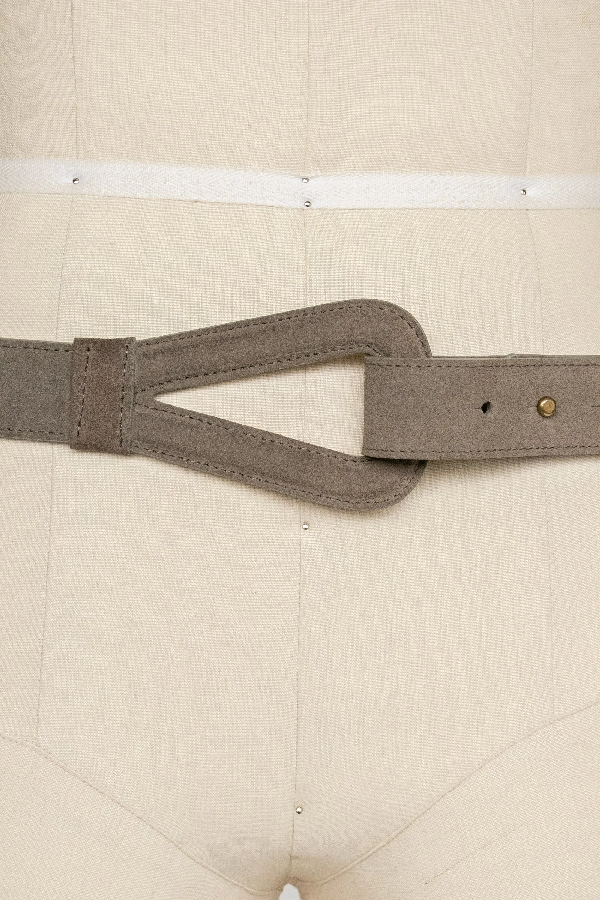 1980s Belt Suede Leather Cinch Waist Grey