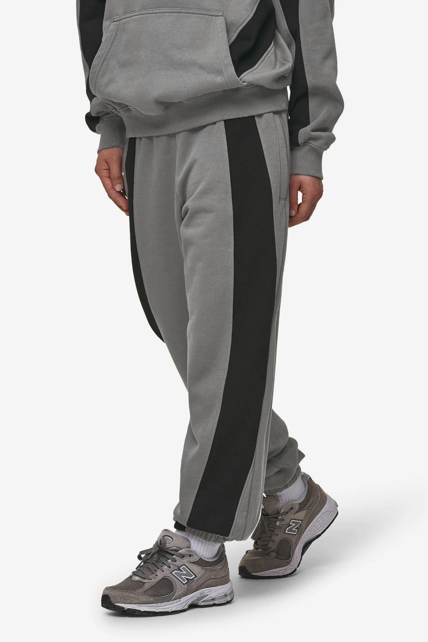 Amira High Waisted Sweat Pants Washed Deep Grey Black