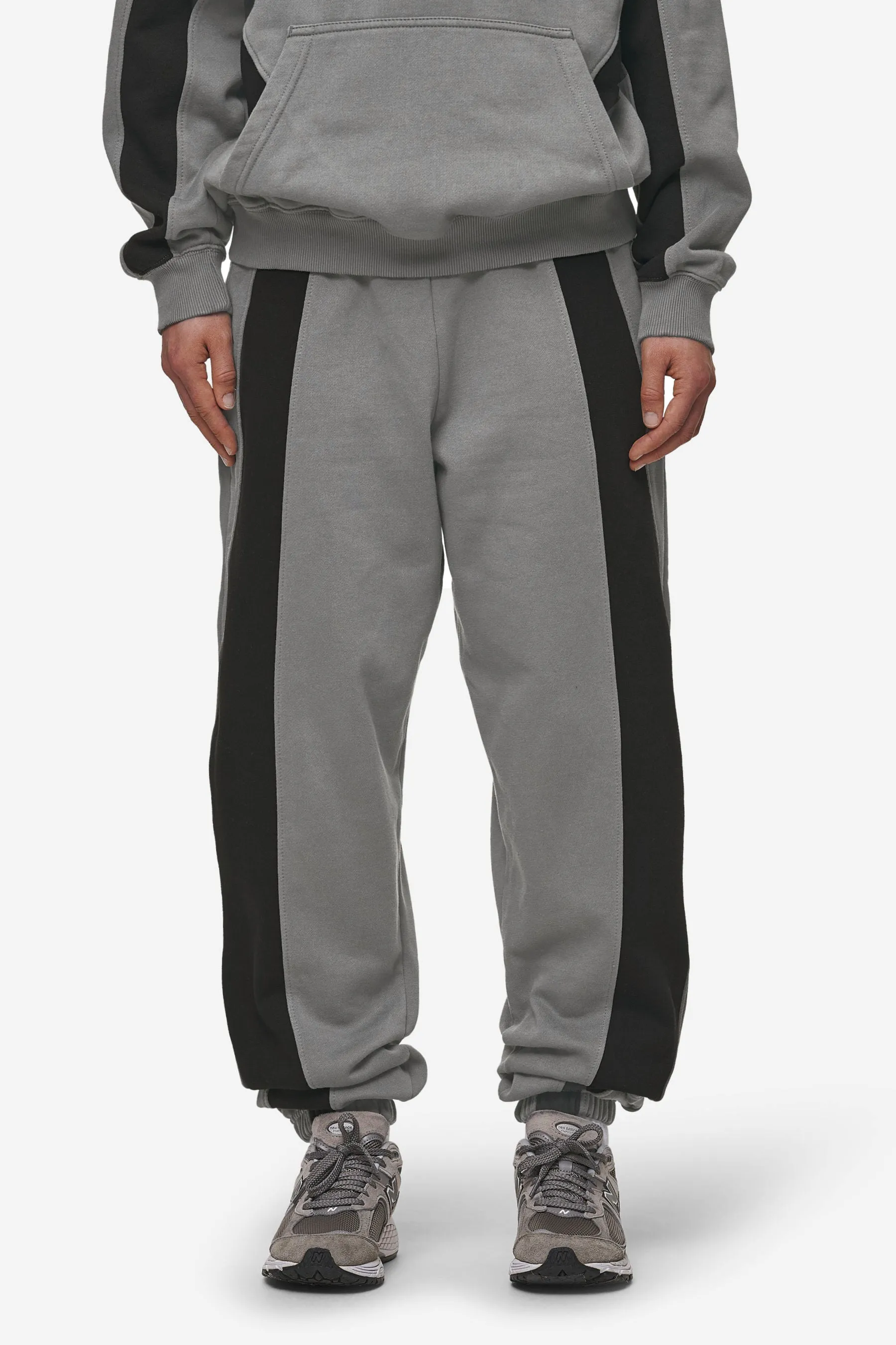 Amira High Waisted Sweat Pants Washed Deep Grey Black