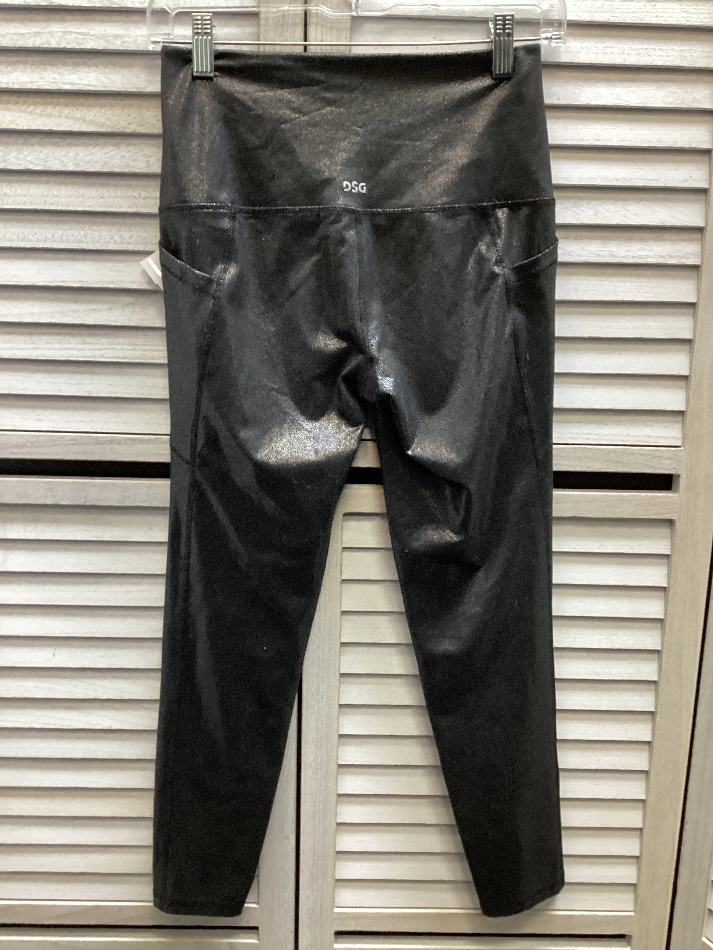 Athletic Leggings By Dsg Outerwear In Silver, Size: S