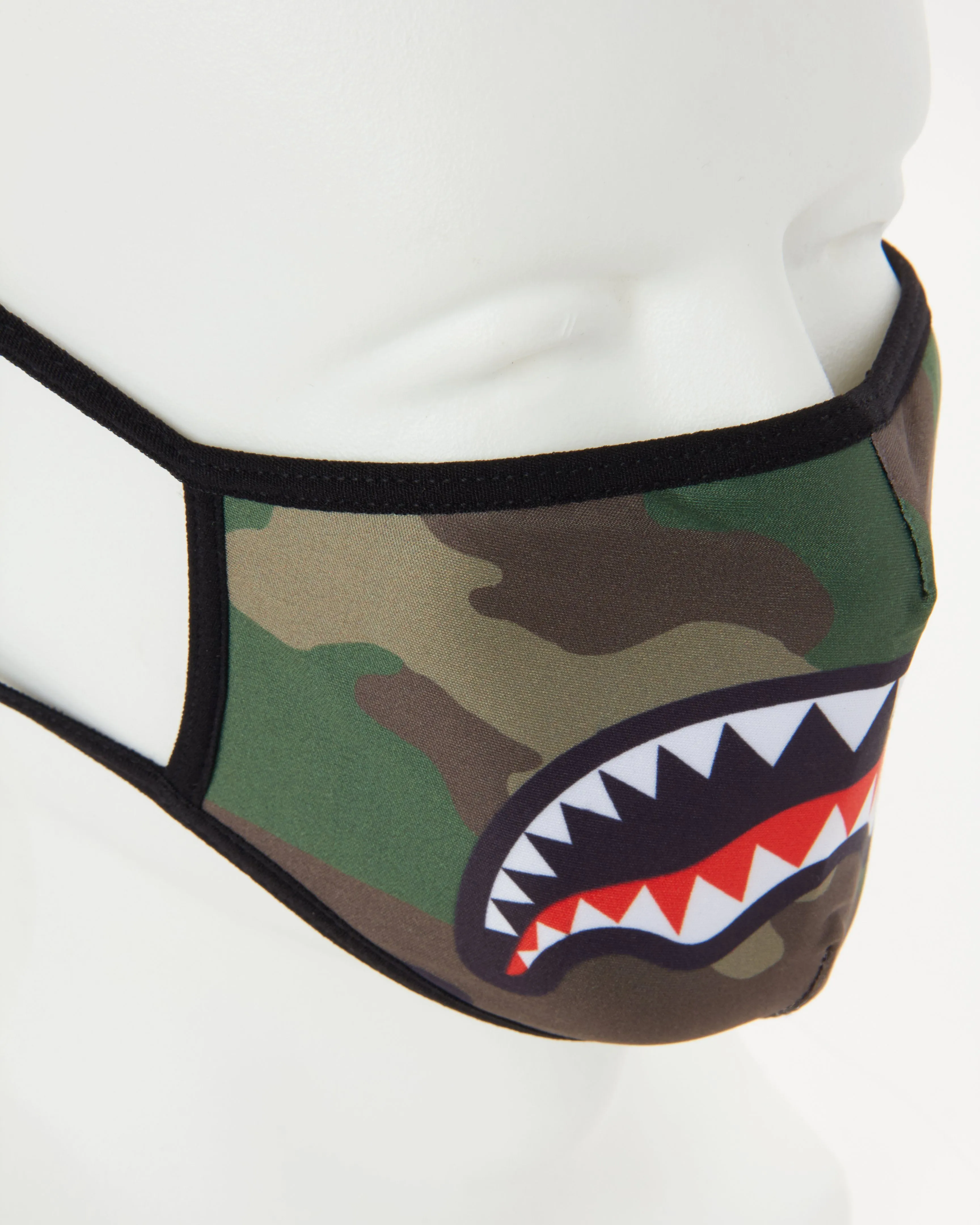 CAMO SHARKMOUTH FORM-FITTING MASK