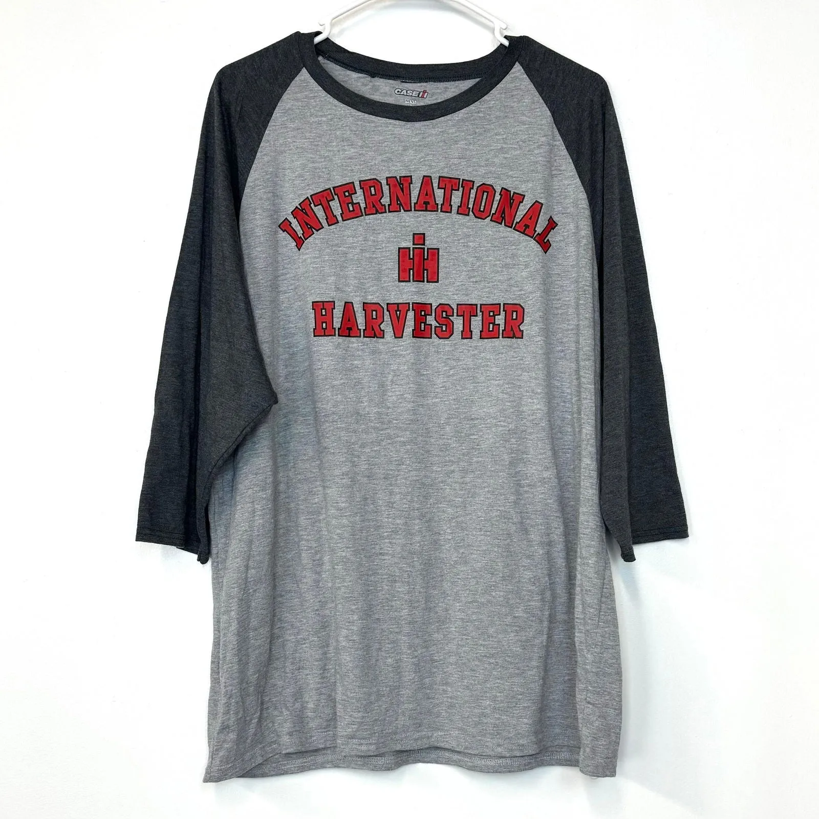 Case International Harvester | Mens Colorblock Raglan Baseball Tee | Color: Gray | Size: XL | Pre-Owned