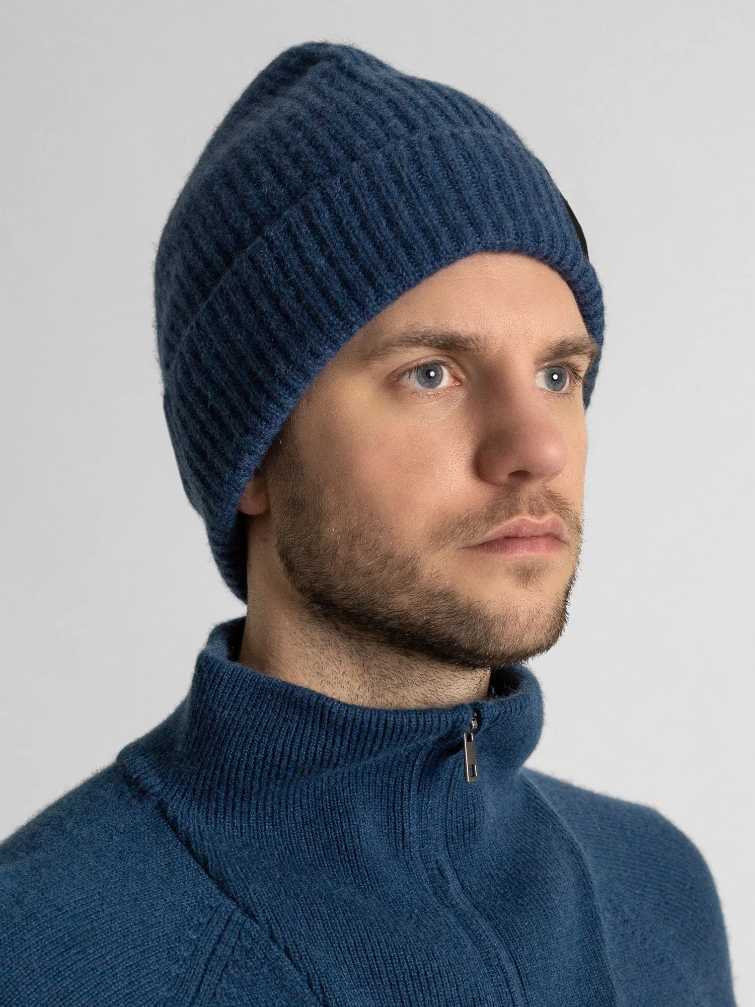 Cashmere beanie men "Ask" - mountain blue