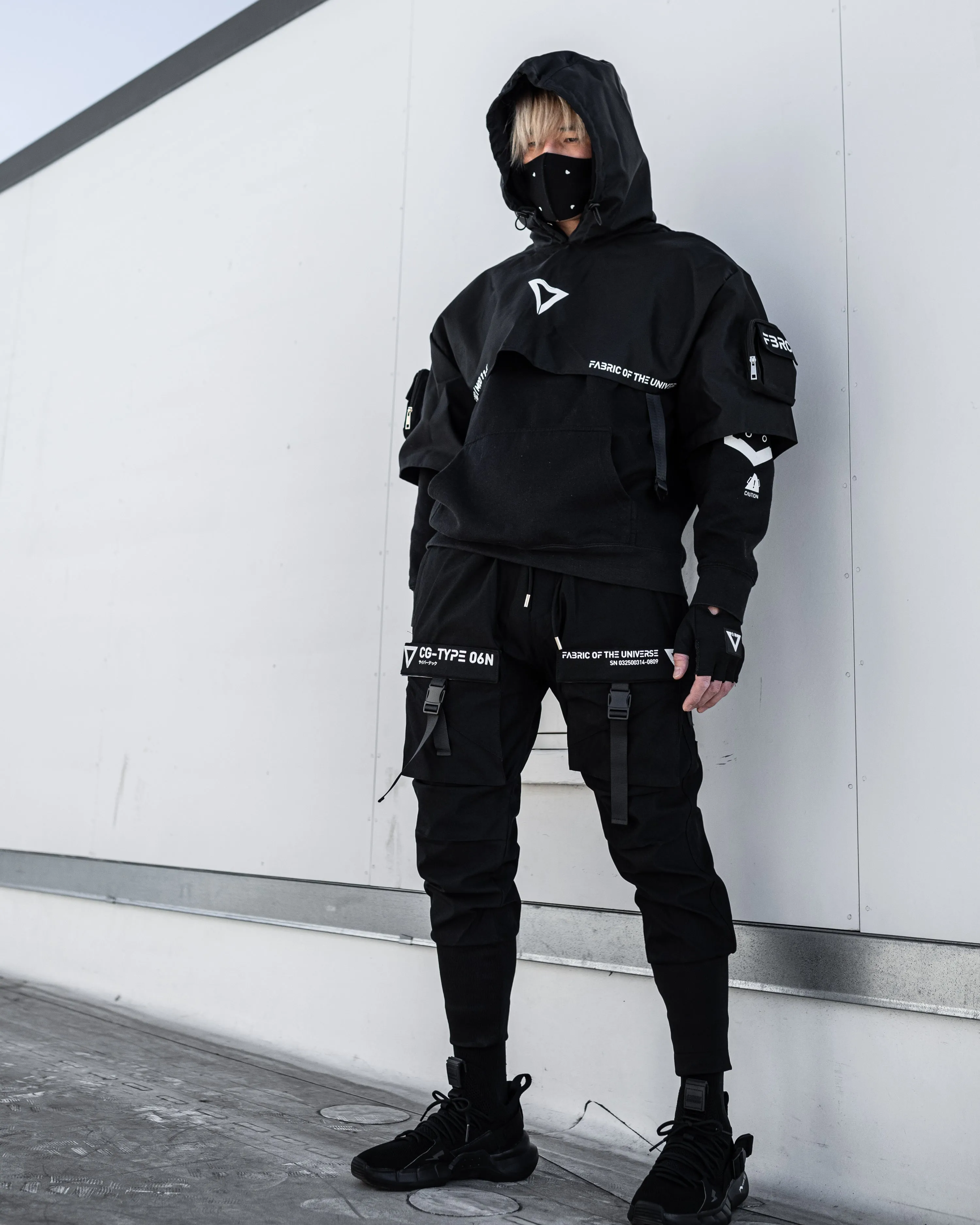 CG-Type 06N Black Cargo Pants