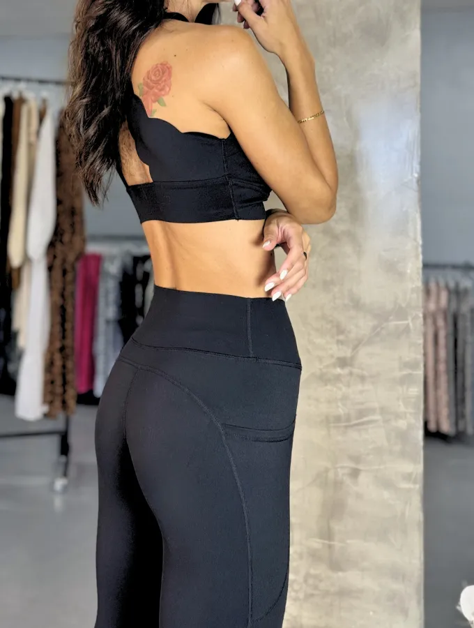 LUXE SCALLOP LEGGINGS - BLACK