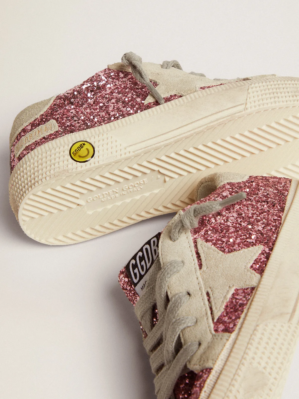 May sneakers in pink glitter with star and heel tab in ice-gray suede