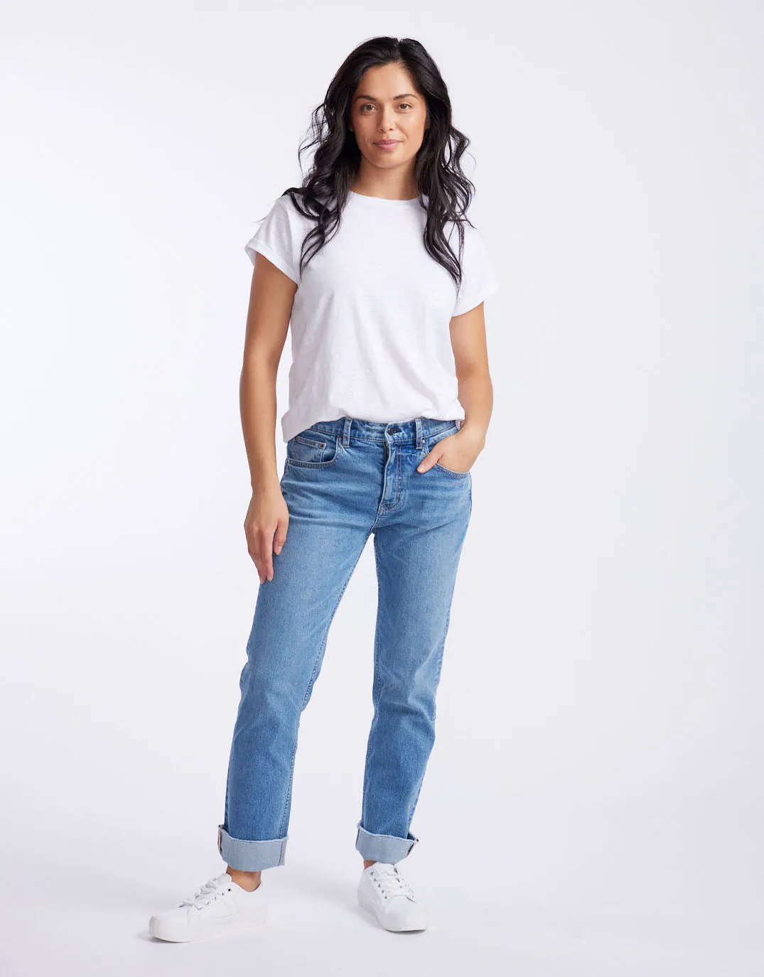 Mila Straight Leg Jean - Mid Wash