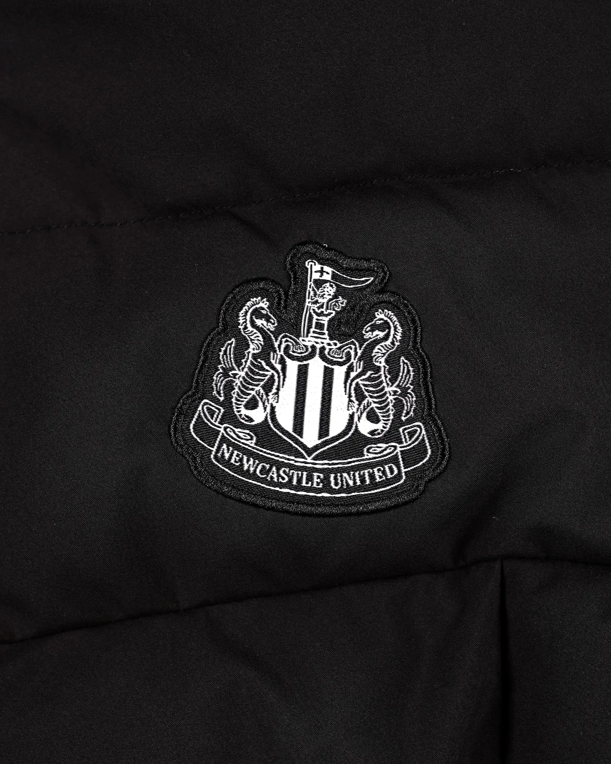 Newcastle United Kids' Black Padded Jacket