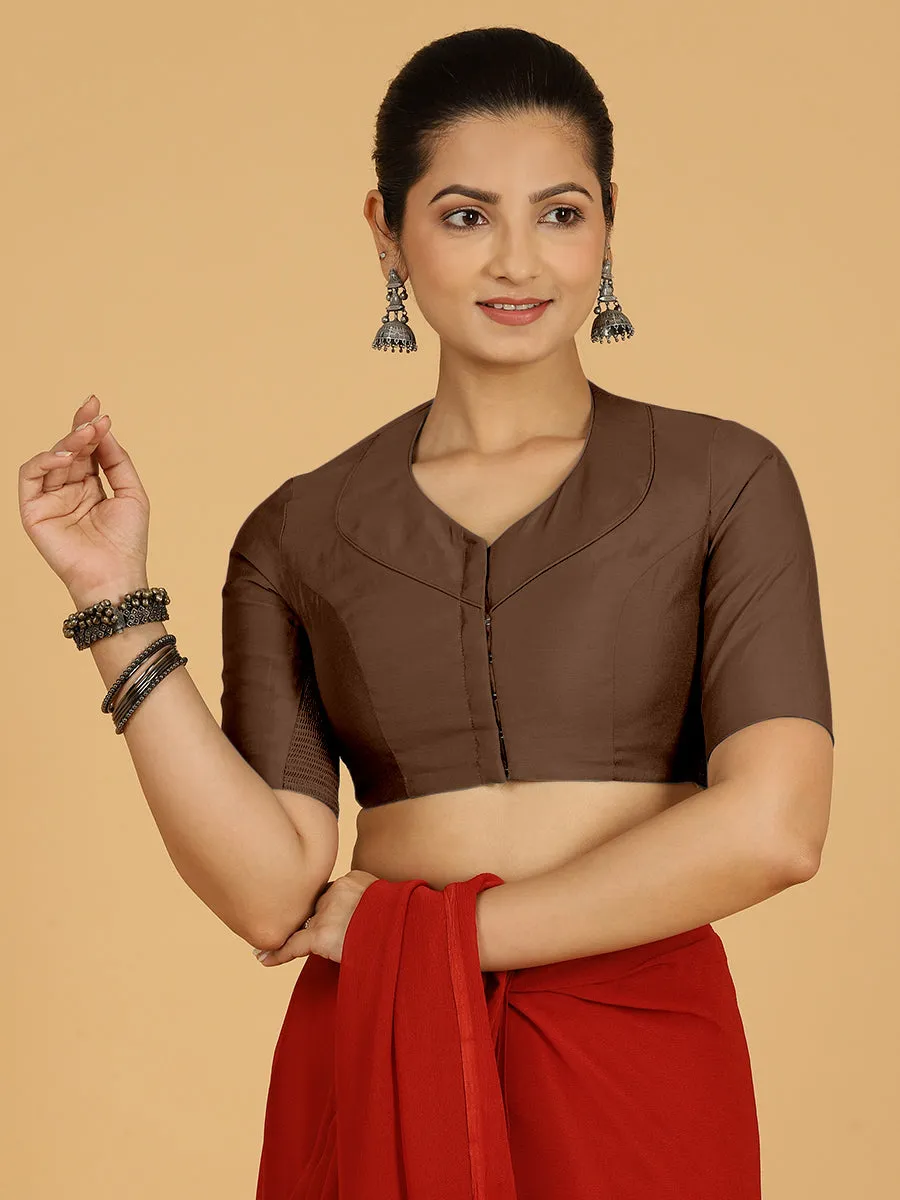 Pallavi x Rozaana | Elbow Sleeves Saree Blouse in Walnut Brown