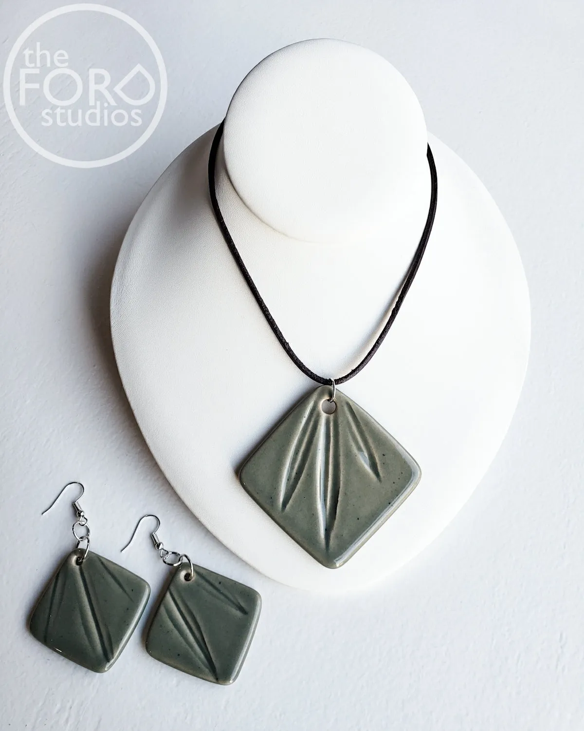 POTTERY CLASS:  Ceramic Jewelry Sets