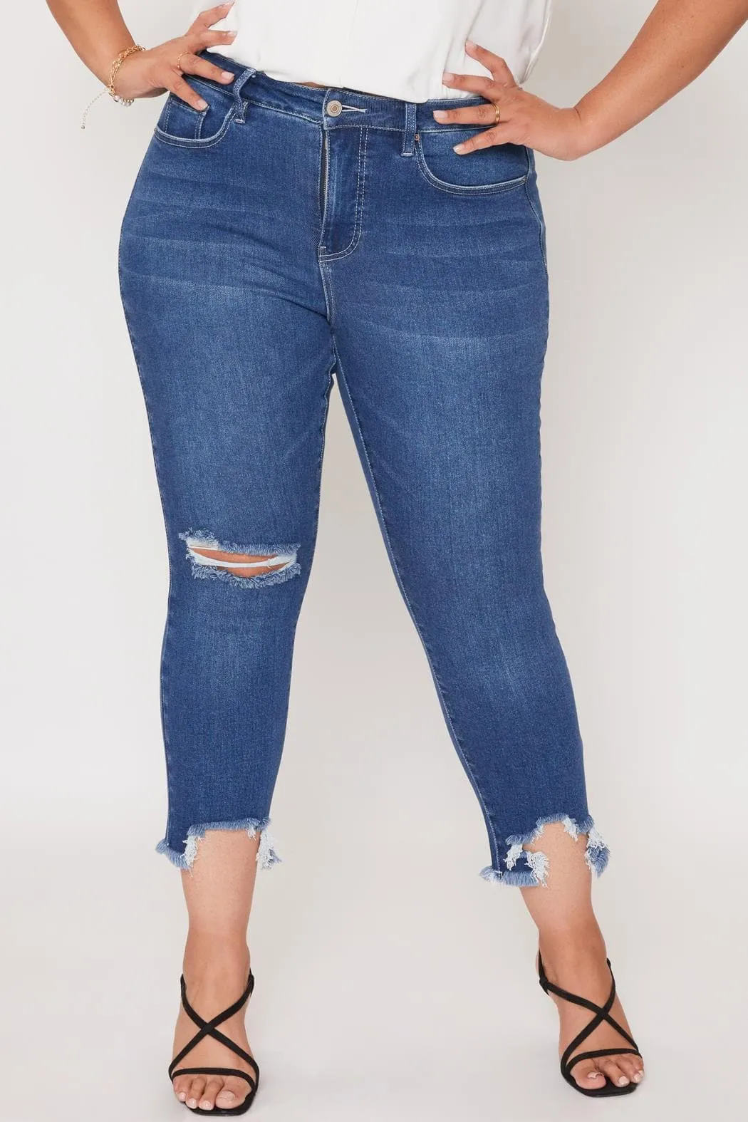 Women's Plus Size Vintage Fray Hem Jean