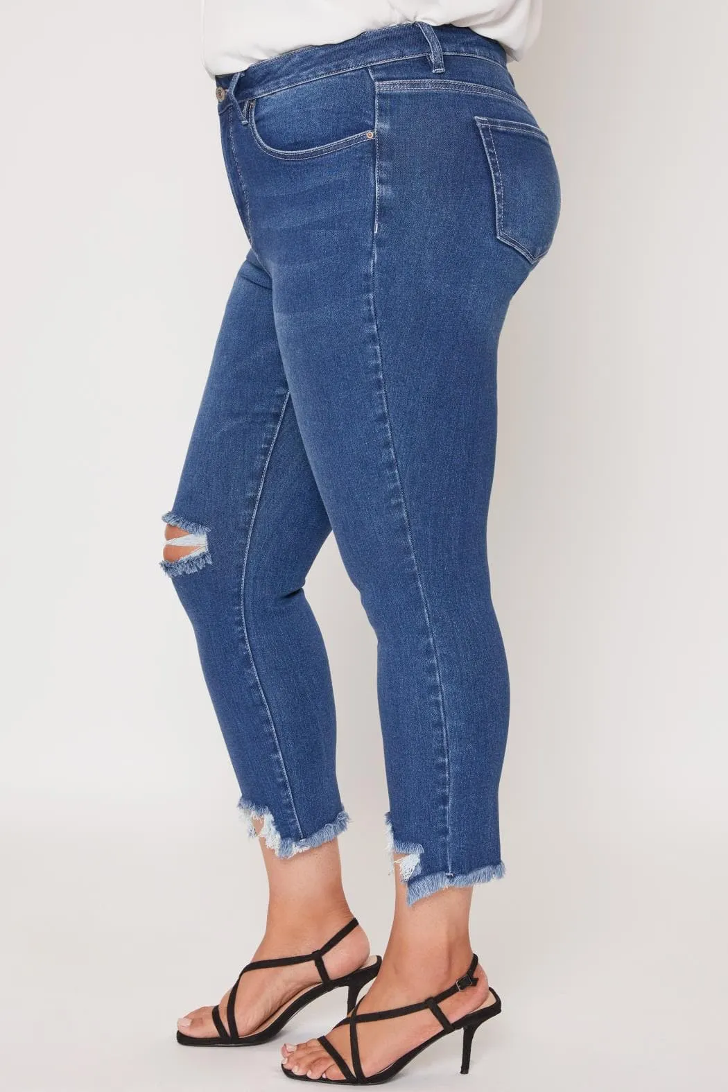 Women's Plus Size Vintage Fray Hem Jean