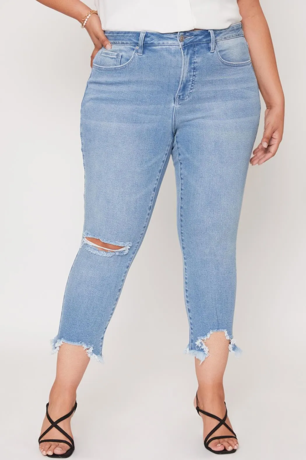 Women's Plus Size Vintage Fray Hem Jean